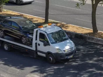 Как продать битую машину без пробега (после аварии при доставке)